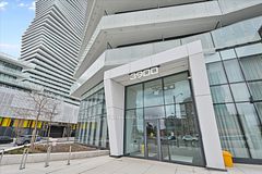 3900 Confederation Parkway 1609, Mississauga, ON L5B 0M3