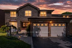 3088 Spring Creek Crescent, Mississauga, ON L5N 4R7