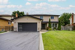 5 Hopedale Court, Mississauga, ON L5M 2G1