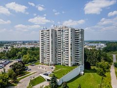 20 McFarlane Drive 201, Halton Hills, ON L7G 5J8