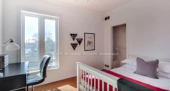2083 Davenport Road Upper, Toronto, ON M6N 1C9