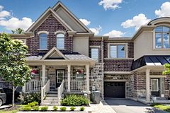 19 Summerbeam Way, Brampton, ON L6Y 6K5