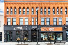 2870 Dundas Street W 212, Toronto, ON M6P 1Y8