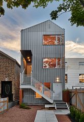 278 Campbell Avenue Main, Toronto, ON M6P 3V6