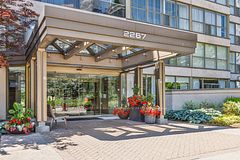 2267 Lake Shore Boulevard W 1304, Toronto, ON M8V 3X2