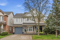 5010 Bunton Crescent, Burlington, ON L7L 6H2