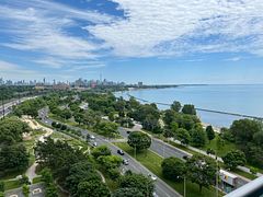 1900 Lake Shore Boulevard W 1409, Toronto, ON M6S 1A4