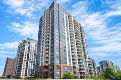 1420 Dupont Street 503, Toronto, ON M6H 4J8