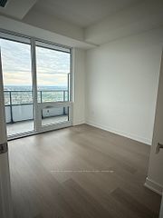 448 Burnhamthorpe Road W 4401, Mississauga, ON L5B 0R4