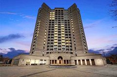 220 Forum Drive TH 105, Mississauga, ON L4Z 4K1