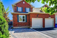 2032 Glenada Crescent, Oakville, ON L6H 4M5
