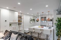 1410 Dupont Road 315, Toronto, ON M6H 0B6