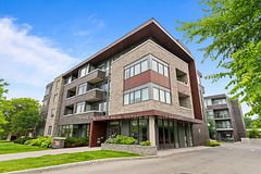 1284 Guelph Line #115, Burlington, ON L7P 0T9