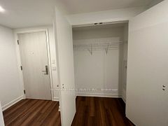 30 Samuel Wood Way 1902, Toronto, ON M9B 0C9