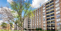 2825 Islington Avenue 302, Toronto, ON M9L 2K1