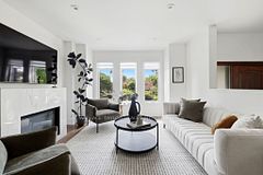 76 Ash Crescent, Toronto, ON M8W 1E6