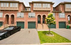 3020 Cedarglen Gate 21, Mississauga, ON L5L 4S7