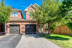 3079 Turbine Crescent, Mississauga, ON L5M 6X1