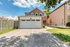 17 Nickel Crescent, Brampton, ON L6S 4W3