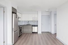 160 Flemington Road 1121, Toronto, ON M6A 0A9