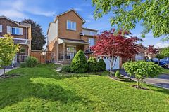 580 Clover Park Crescent, Milton, ON L9T 4W1