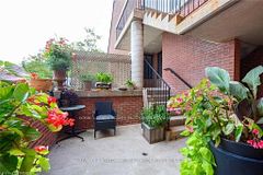 530 Falgarwood Drive 14, Oakville, ON L6H 1N3