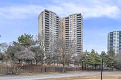 10 Martha Eaton Way 1207, Toronto, ON M6M 5B3