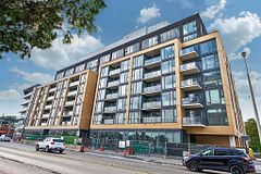 6 Chartwell Road 402, Toronto, ON M8Z 0H2