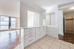 2220 Marine Drive 308, Oakville, ON L6L 1C1