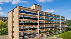 549 North Service Road 508, Mississauga, ON L5A 1B5