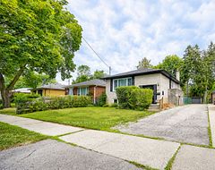 24 Waxham Road, Toronto, ON M9W 3L3