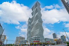 3900 Confederation Parkway 1307, Mississauga, ON L5B 0M3