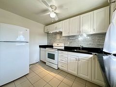2696 Lake Shore Boulevard W 5, Toronto, ON M8V 1G8