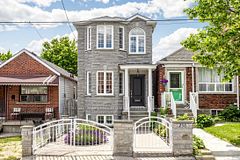 256 Earlscourt Avenue, Toronto, ON M6E 4B6