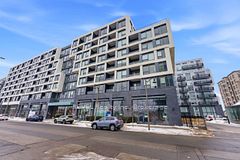 2450 Old Bronte Road 405, Oakville, ON L6M 5P6