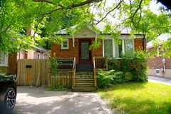 1191 Islington Avenue Basement, Toronto, ON M8Z 4S8