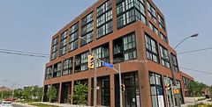 2300 St. Clair Avenue W 710, Toronto, ON M6N 0B3