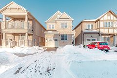 84 Tysonville Circle, Brampton, ON L7A 0B5