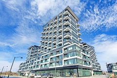 2481 Taunton Road 1202, Oakville, ON L6H 3R7