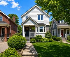 23 Second Street, Toronto, ON M8V 2X1