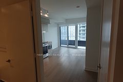 448 W Burnhamthorpe Road W 1801, Mississauga, ON L5B 0R4