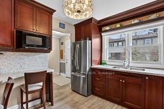 2825 Gananoque Drive 12, Mississauga, ON L5N 1V6