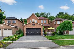 17 Pinellas Drive, Brampton, ON L6Z 3C1