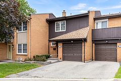 1951 Rathburn Road E 79, Mississauga, ON L4W 2N9