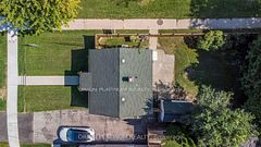1 McCallum Court, Toronto, ON M8Y 1M6