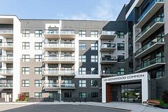 128 Grovewood Common 524, Oakville, ON L6H 0K3