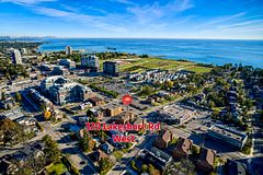 320 Lakeshore Rd W Road 2, Mississauga, ON L5H 1G8