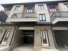 702 Front Royal Street, Mississauga, ON L4Y 0C8