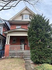 187 Geoffrey Street Basement, Toronto, ON M6R 1P6