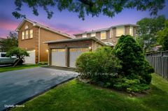 6304 Culmore Crescent, Mississauga, ON L5V 1J1